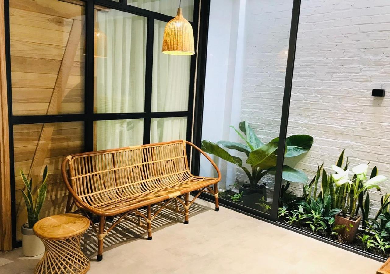 6 Bedroom House - Best Location - 5Mins My Khe Beach Da Nang Exterior foto
